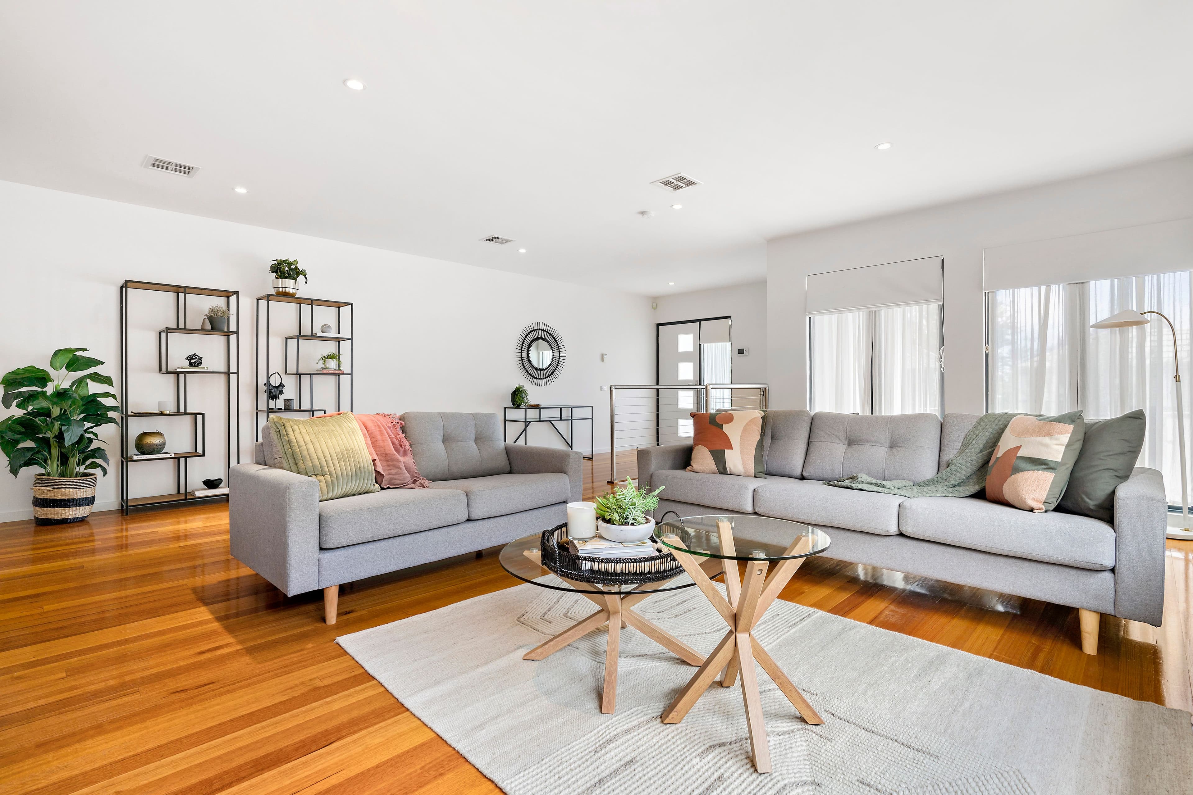 22 Ruabon Road, Toorak VIC 3142, Toorak - Thumbnail 2