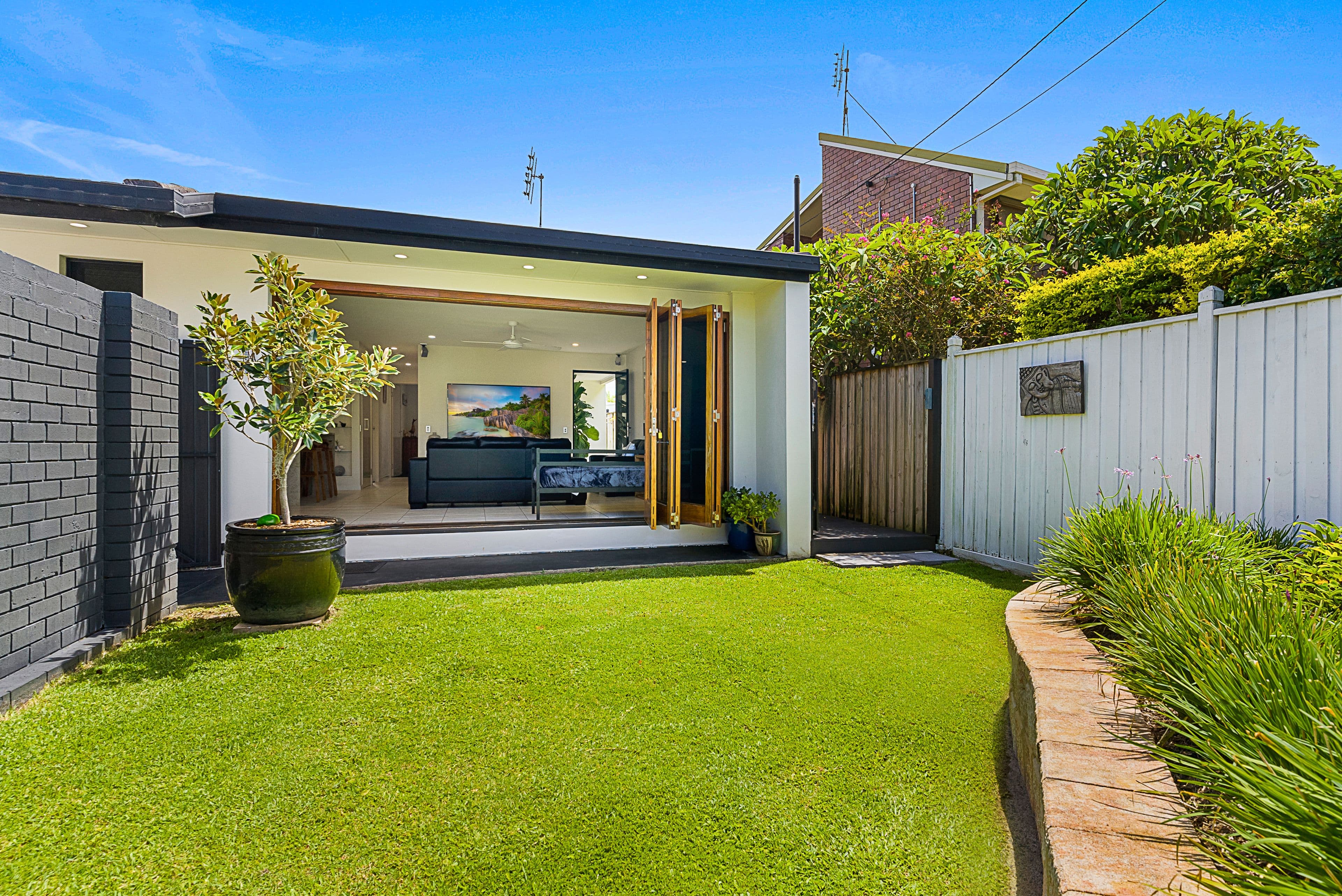 124 Point Cartwright Drive, Buddina QLD 4575, Buddina - Image 1