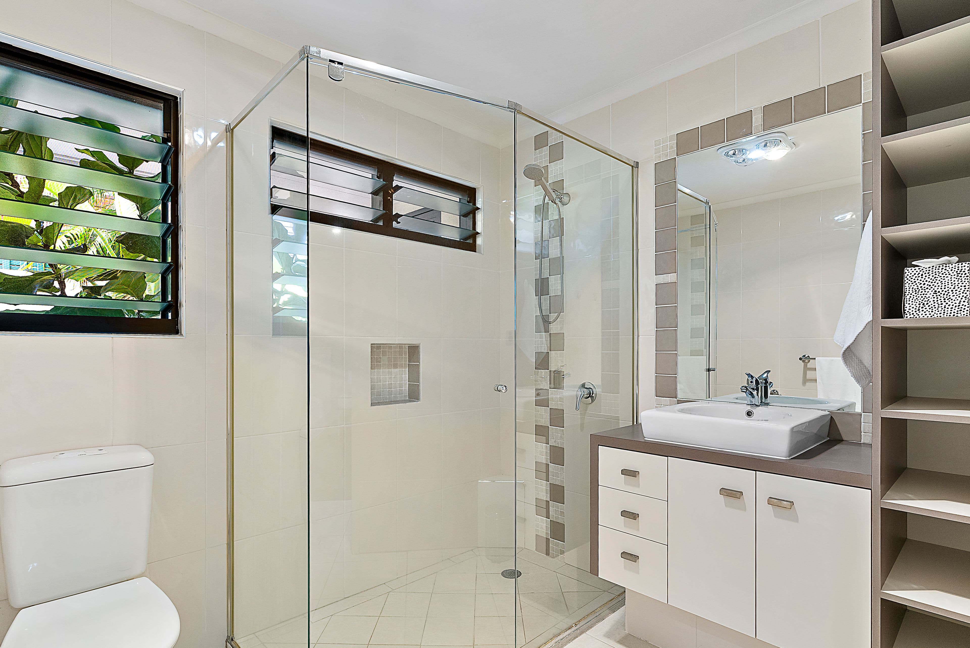 124 Point Cartwright Drive, Buddina QLD 4575, Buddina - Thumbnail 7