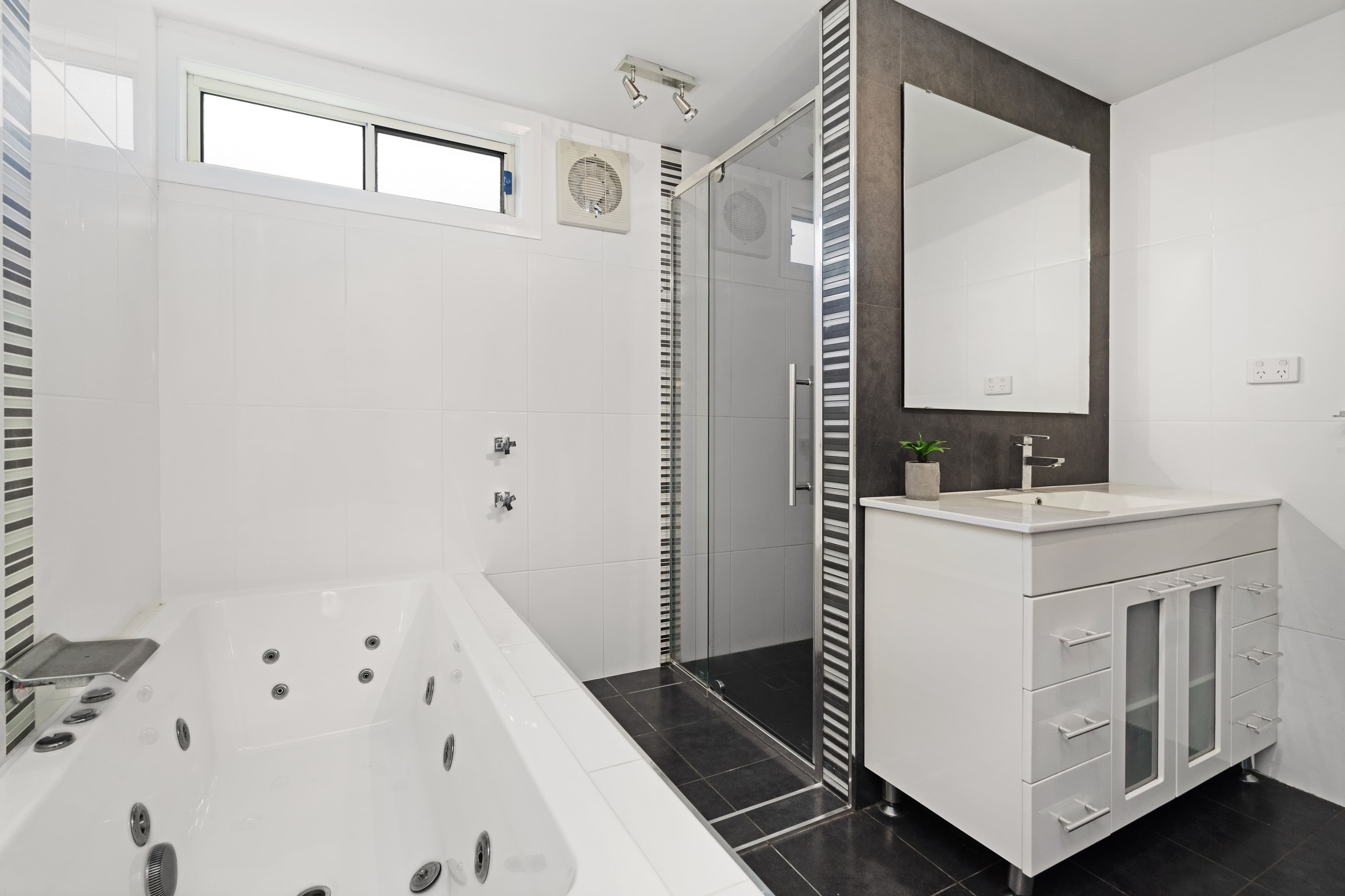 65 Cory Street, Martins Creek - Thumbnail 6