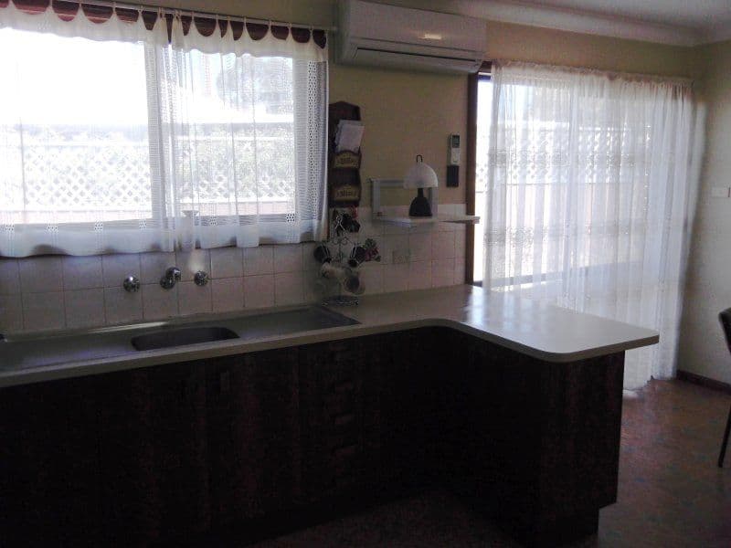 56 Edward Street, TAMWORTH NSW 2340, South Tamworth - Thumbnail 6