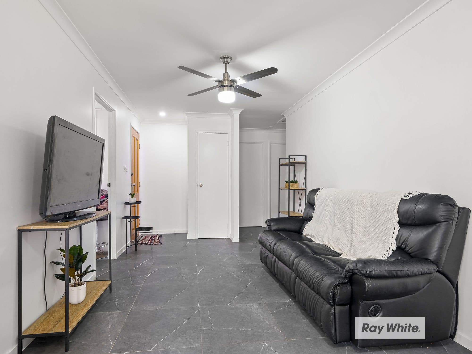 81 David Street, North Booval QLD 4304, North Booval - Thumbnail 6