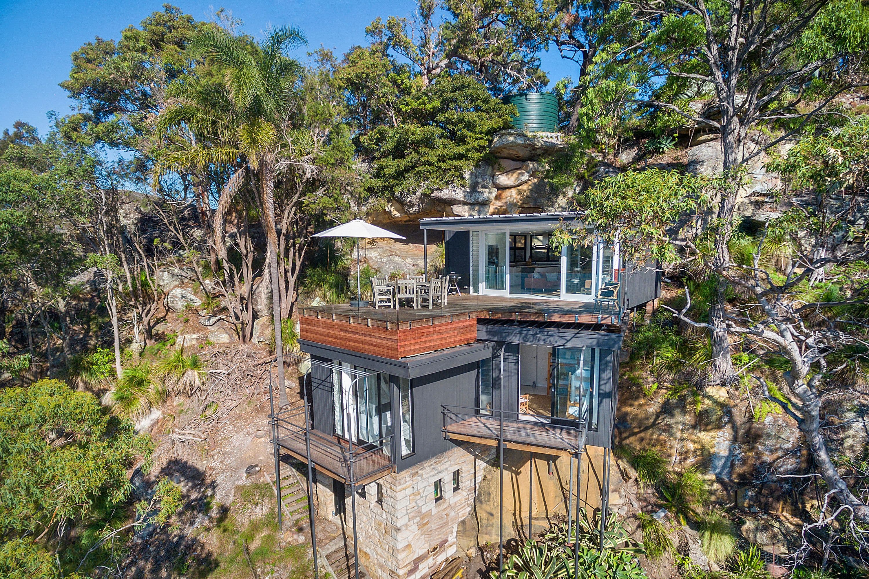 33 Ross Smith Parade, Great Mackerel Beach - Thumbnail 4
