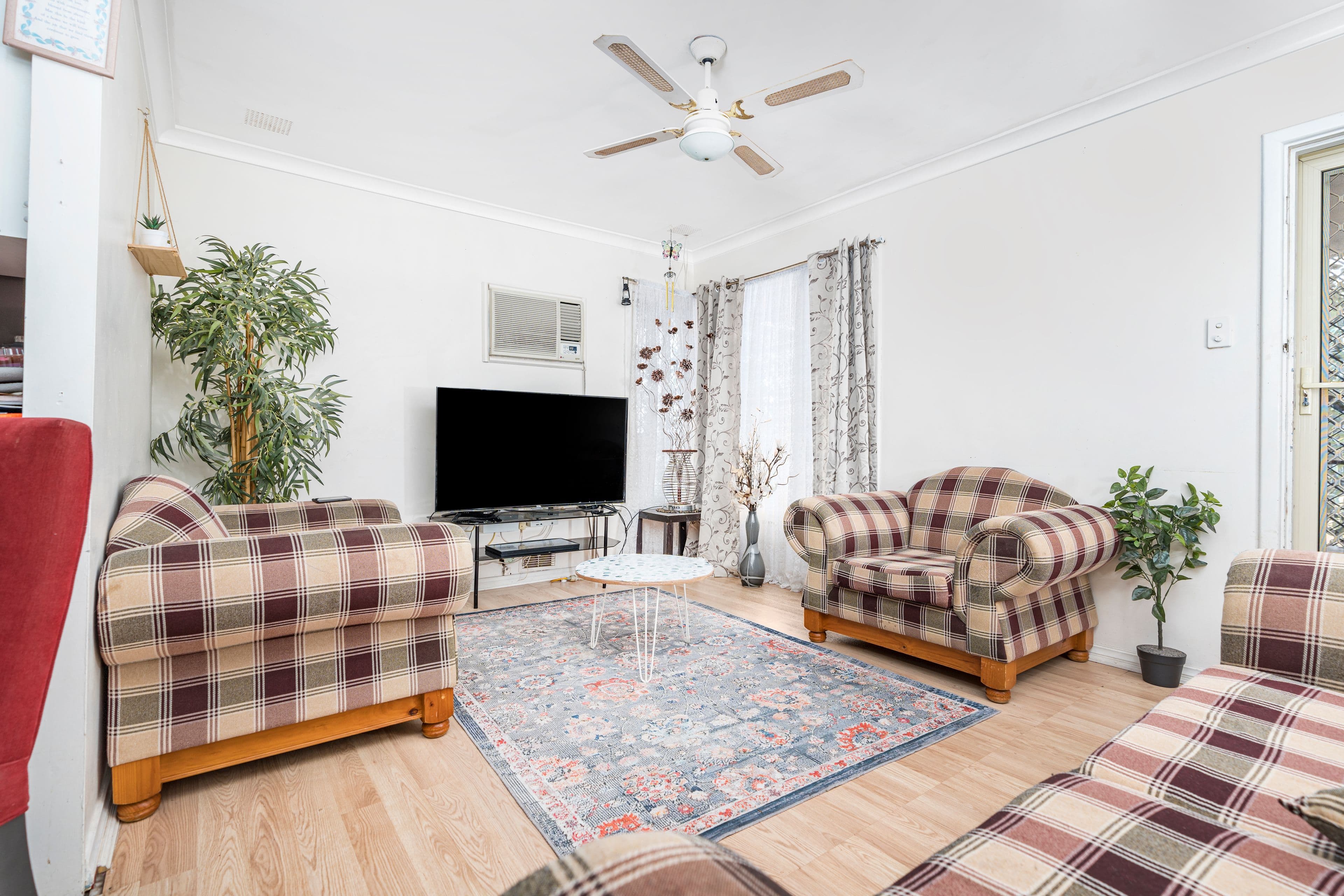 5 Petchell Street, Rangeway WA 6530, Rangeway - Thumbnail 3