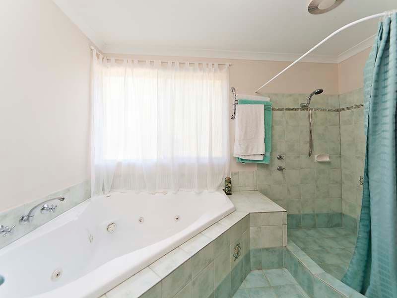 70 Grasshill Road, KARNUP WA 6176, Karnup - Thumbnail 5