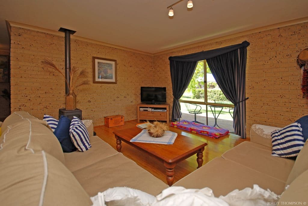 12 Elizabeth Way, Jurien Bay WA 6516, Jurien Bay - Thumbnail 4
