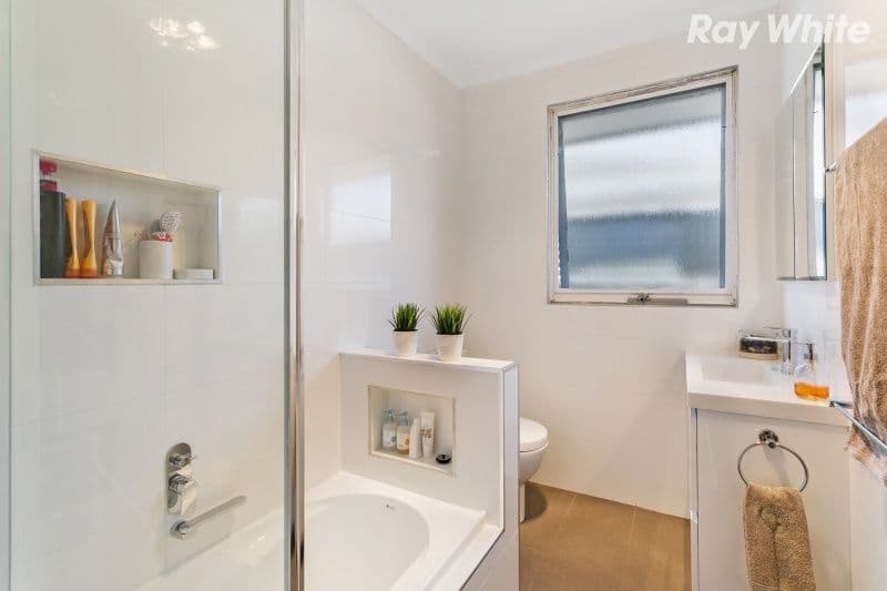 12 Taranto Drive, Noble Park VIC 3174, Noble Park - Thumbnail 7
