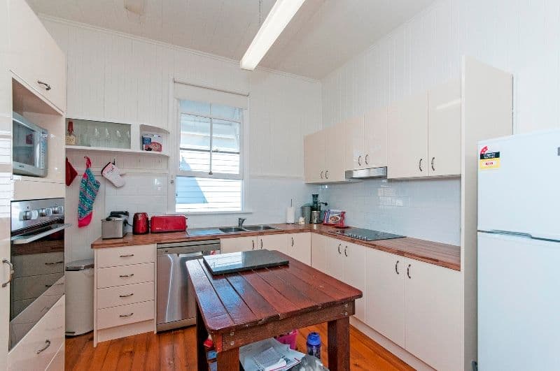 10 Cramb Street, EASTERN HEIGHTS QLD 4305, Eastern Heights - Thumbnail 7