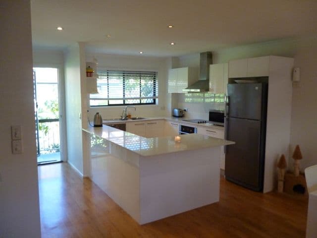 30 Burleigh Street, BURLEIGH HEADS QLD 4220, Burleigh Heads - Image 1