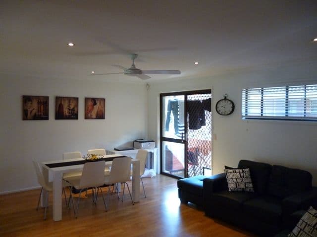 30 Burleigh Street, BURLEIGH HEADS QLD 4220, Burleigh Heads - Thumbnail 3