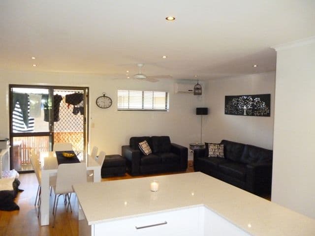 30 Burleigh Street, BURLEIGH HEADS QLD 4220, Burleigh Heads - Thumbnail 8