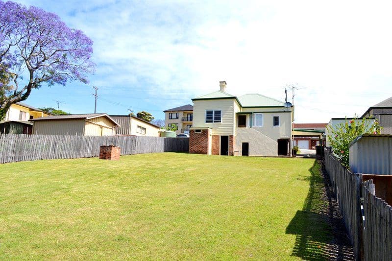 10 Urunga Parade, WOLLONGONG NSW 2500, Wollongong - Thumbnail 2