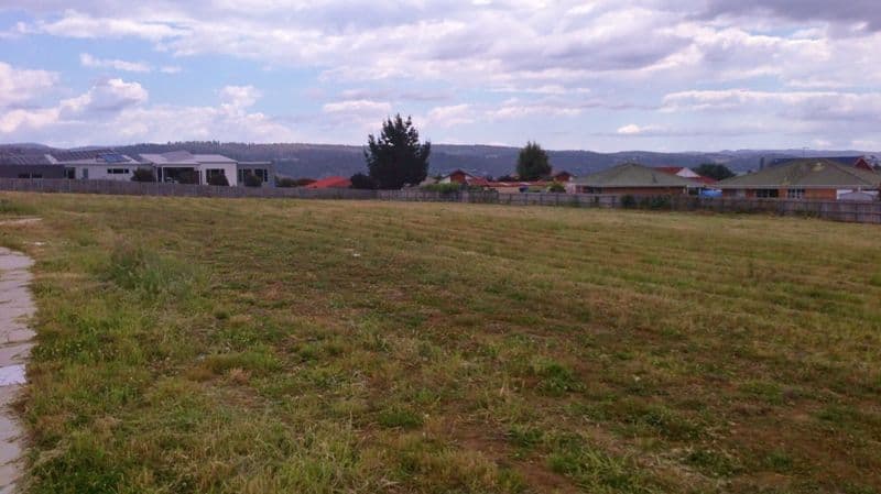 39 Penicola Place, NEWNHAM TAS 7248, Newnham - Thumbnail 2