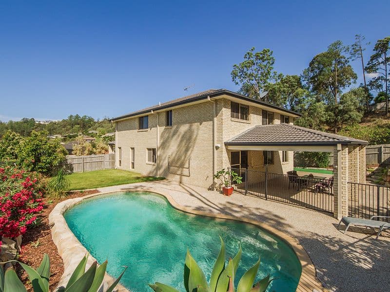 17 Soward Court, Pacific Pines QLD 4211, Pacific Pines - Thumbnail 4