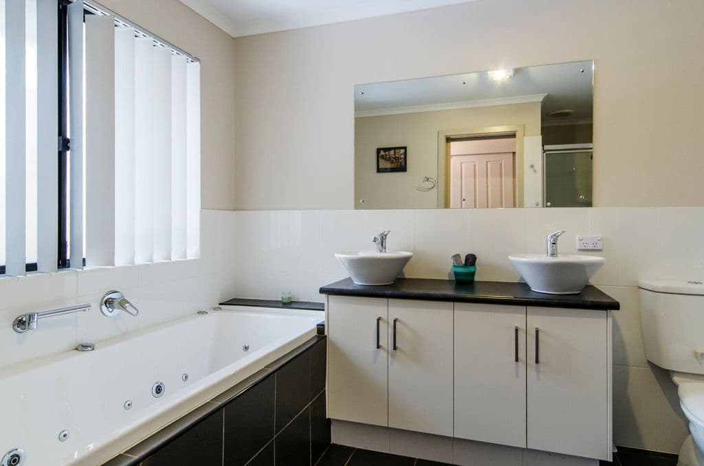 16 Cobalt Place, Aldinga Beach SA 5173, Aldinga Beach - Thumbnail 5