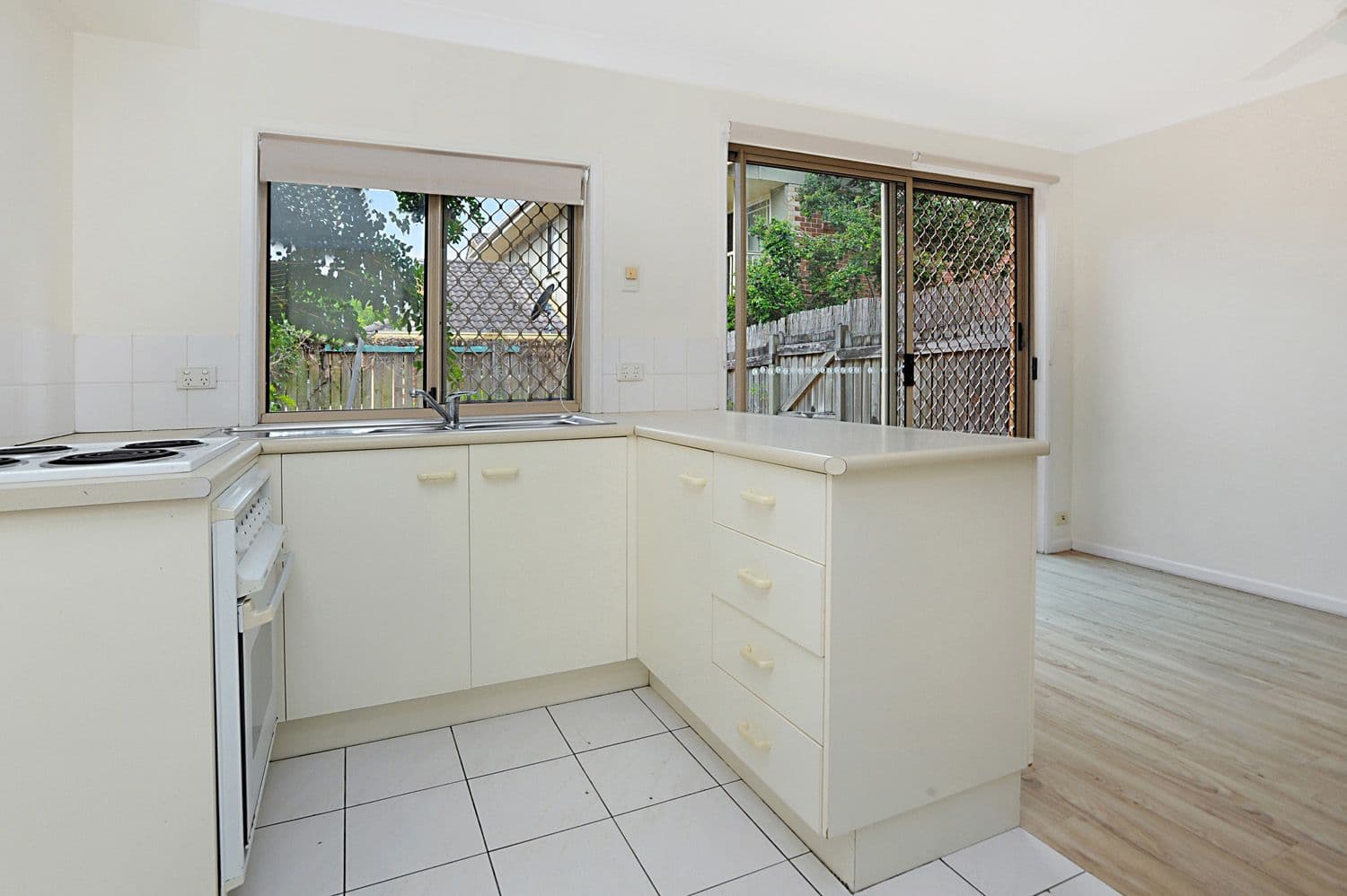 121 Allen Street, Hamilton QLD 4007, Hamilton - Thumbnail 3