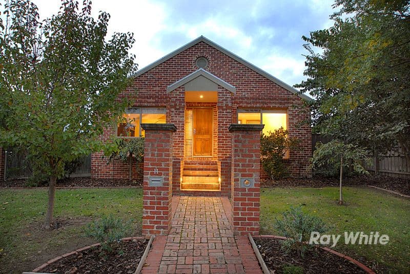 11 Bangalay Place, BERWICK VIC 3806, Berwick - Image 1