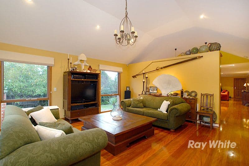 11 Bangalay Place, BERWICK VIC 3806, Berwick - Thumbnail 4