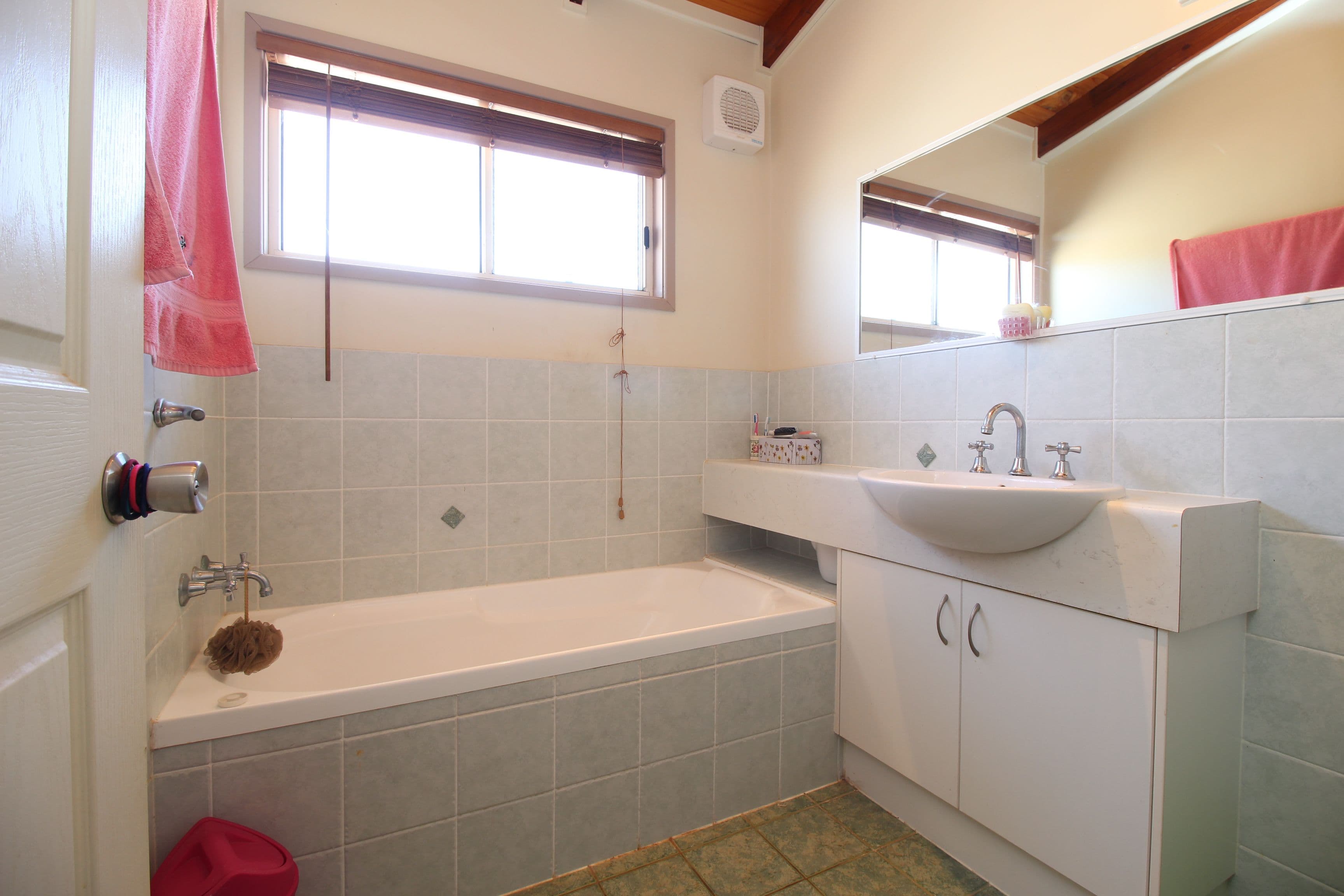 6 Bailey Street, Capella QLD 4723, Capella - Thumbnail 8
