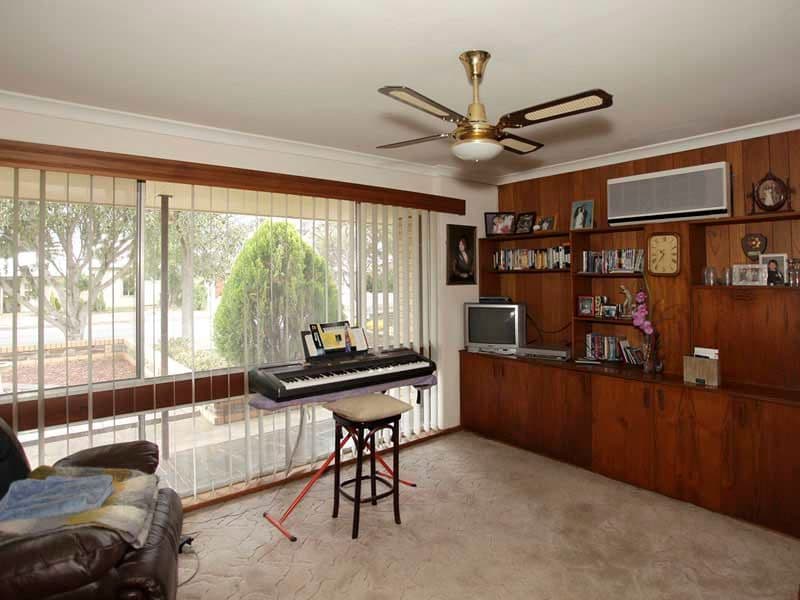 11 Lynton Avenue, CHRISTIES BEACH SA 5165, Christies Beach - Thumbnail 2