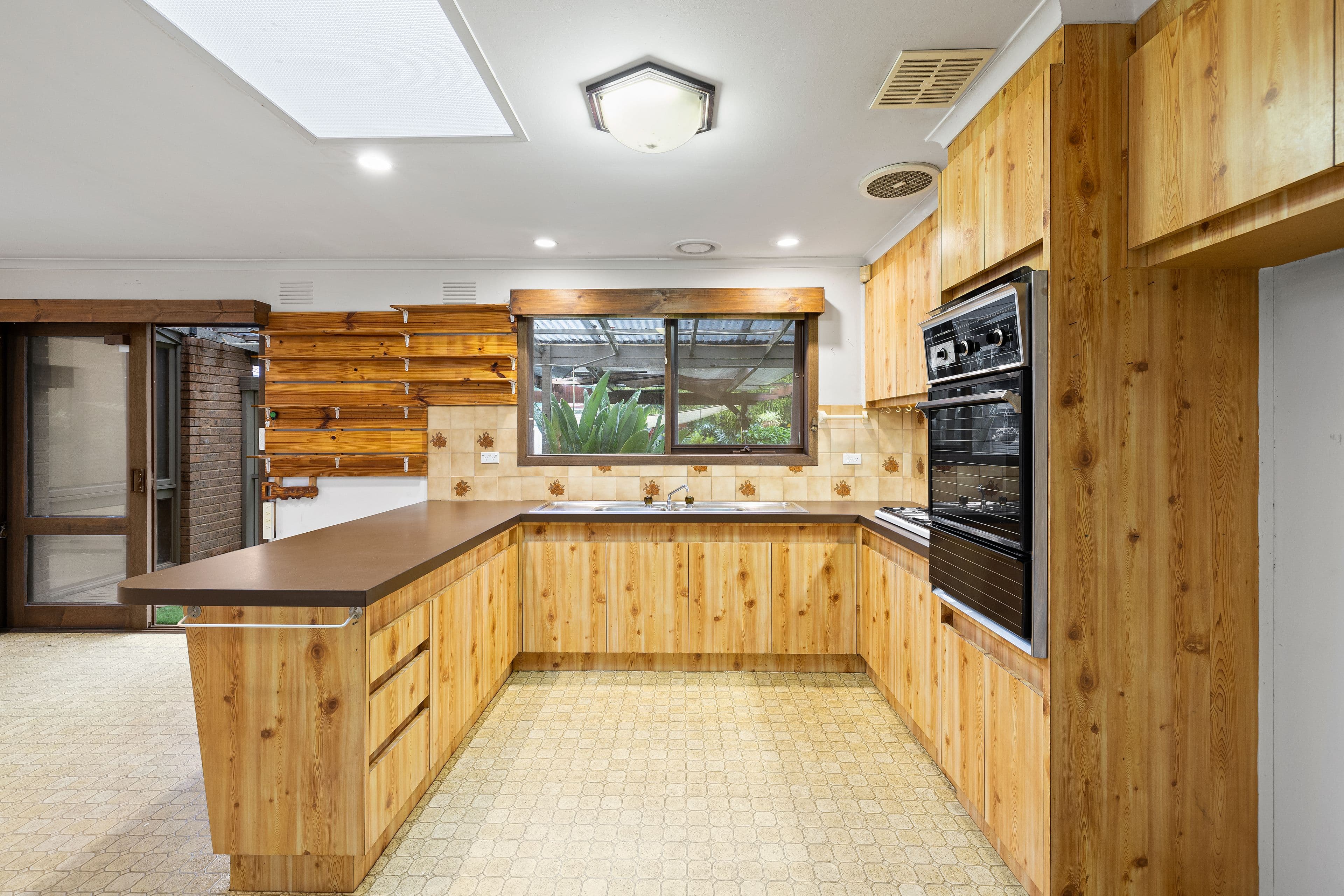 9 Solway Close, Ferntree Gully VIC 3156, Ferntree Gully - Thumbnail 7