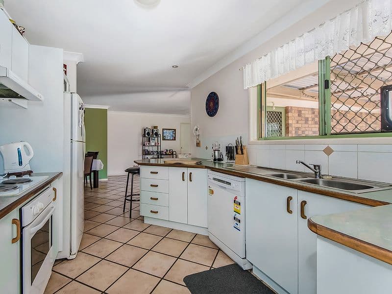 16 Corella Court, TEWANTIN QLD 4565, Tewantin - Thumbnail 3