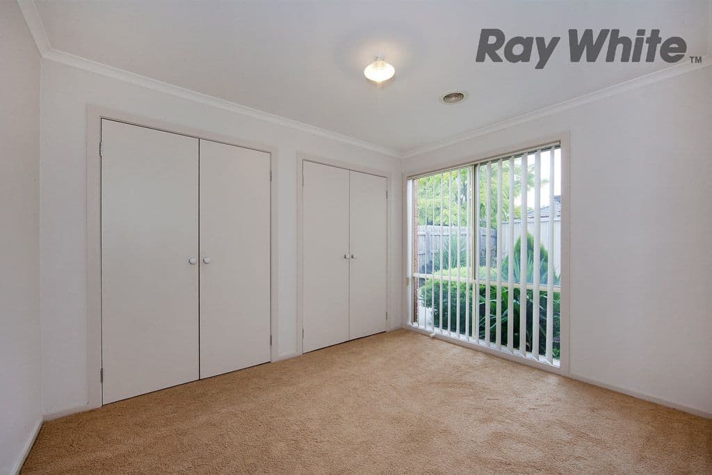 9 Brae Grove, POINT COOK VIC 3030, Point Cook - Thumbnail 5