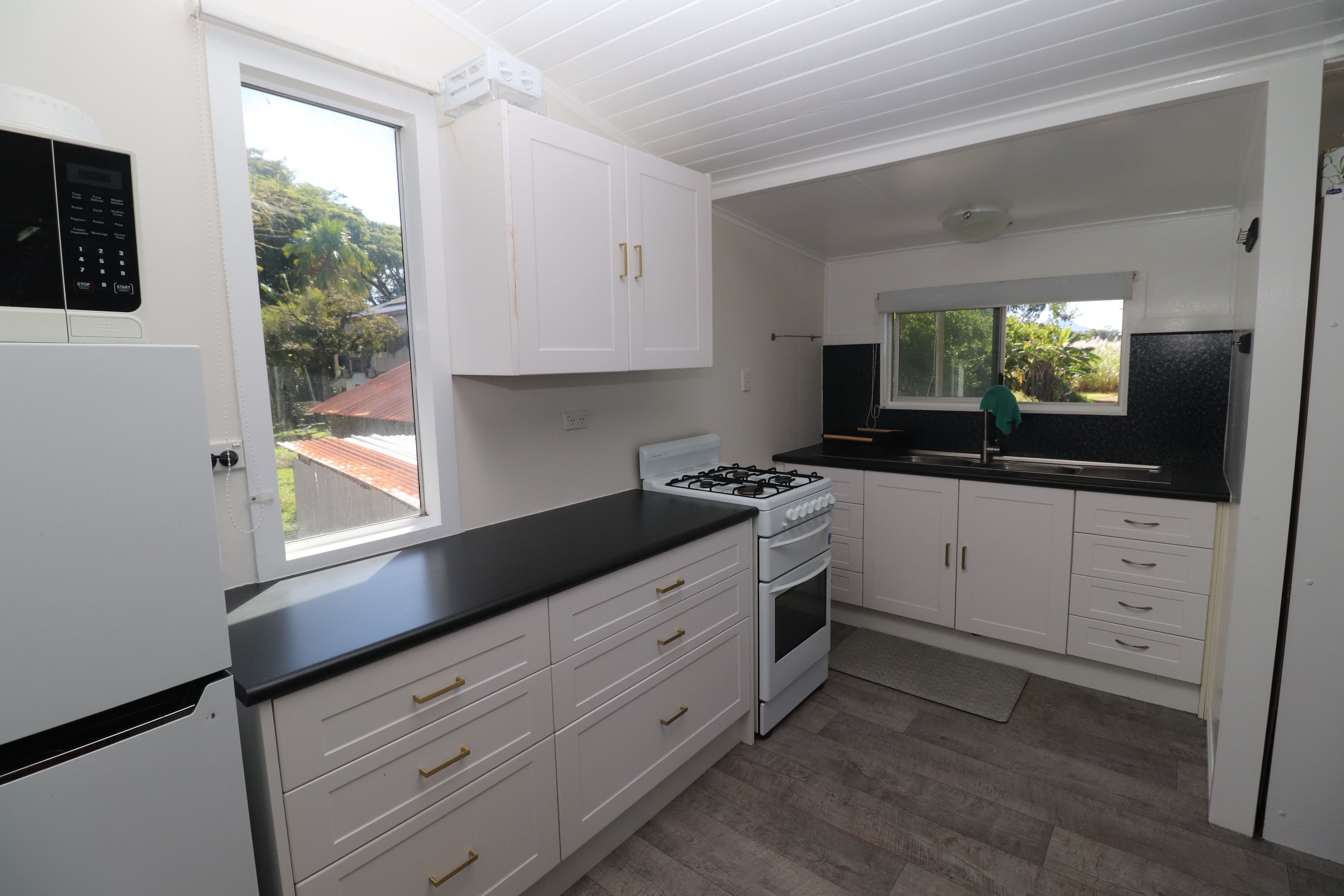 3 Spencer Street, Macknade QLD 4850, Macknade - Thumbnail 2