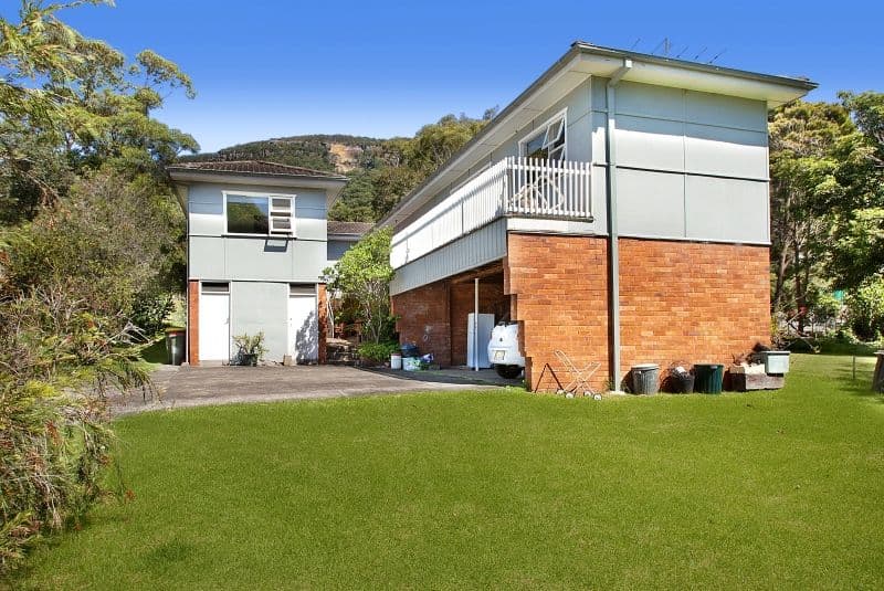 13 Broadridge Street, WOMBARRA NSW 2515, Wombarra - Thumbnail 2