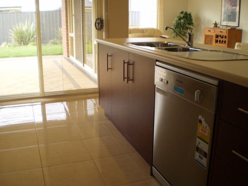 15 Lakeside Drive, ANDREWS FARM SA 5114, Andrews Farm - Thumbnail 2
