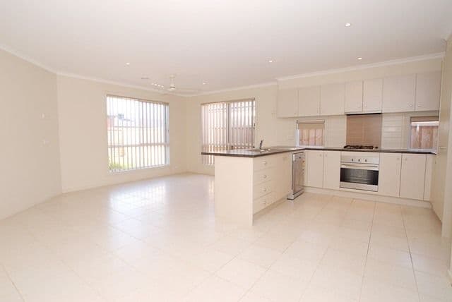 20 Giselle Grove, TARNEIT VIC 3029, Tarneit - Thumbnail 4