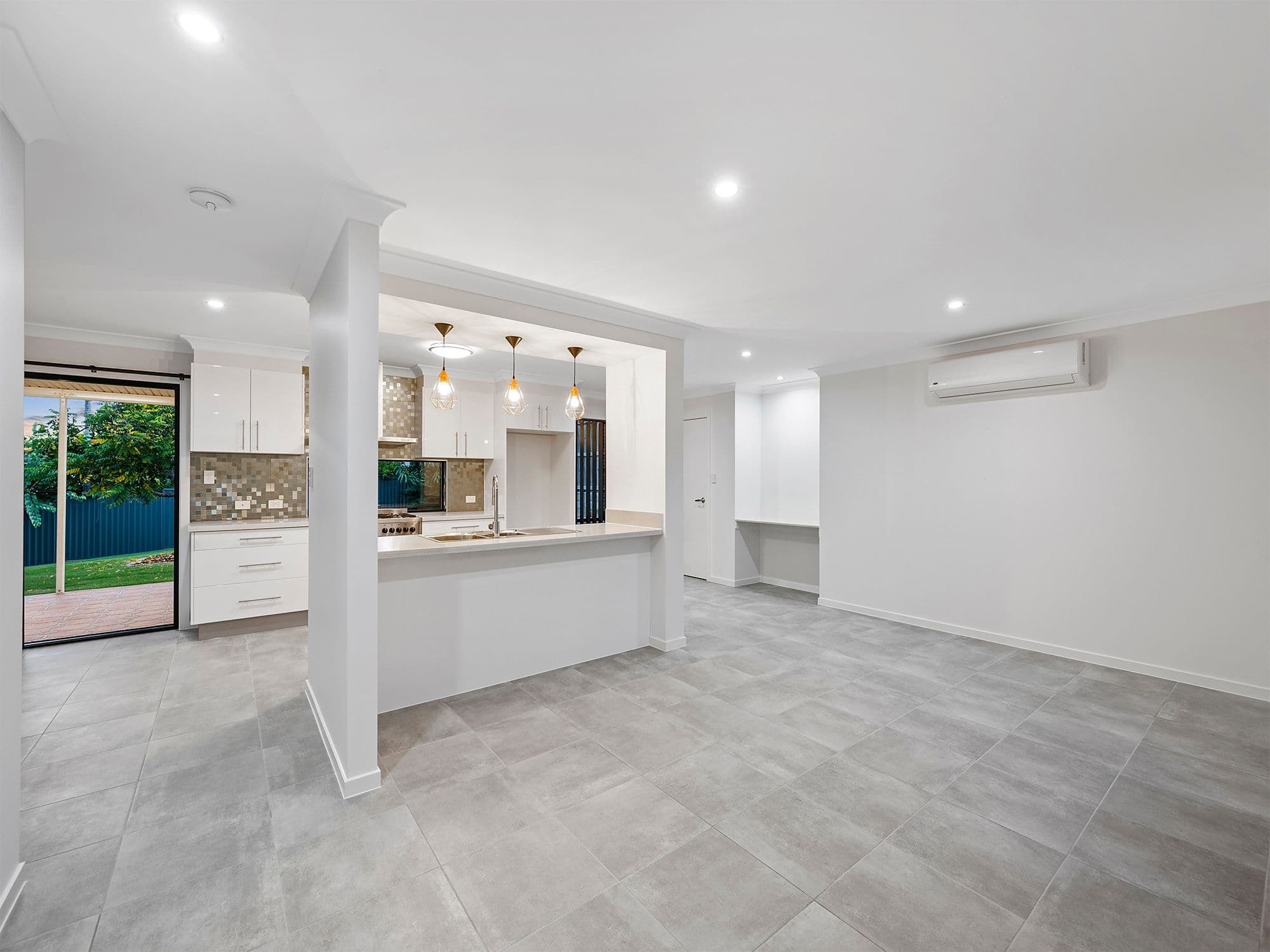 8 Rosella Street, Loganlea QLD 4131, Loganlea - Thumbnail 7