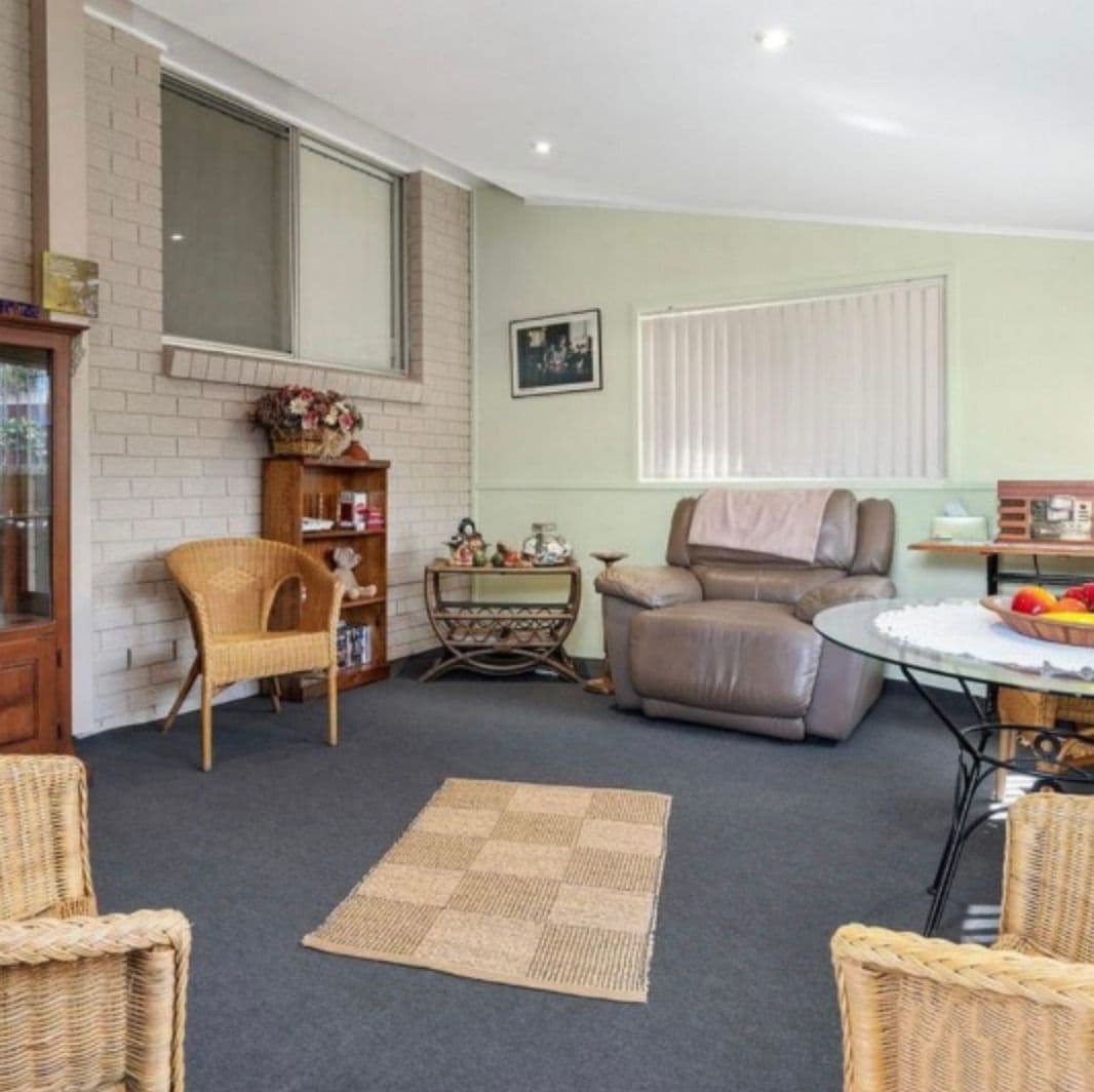 24 Brigalow Avenue, Casula NSW 2170, Casula - Thumbnail 6