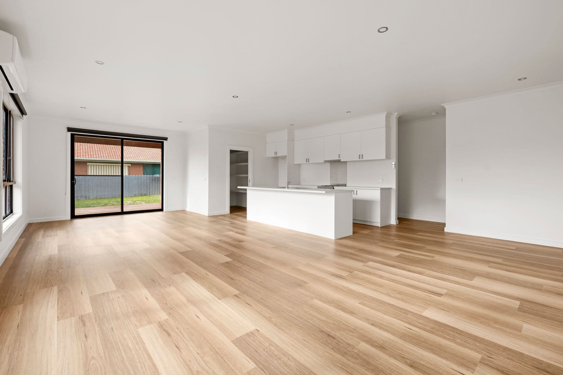 3 Oak Avenue, Benalla VIC 3672, Benalla - Thumbnail 4