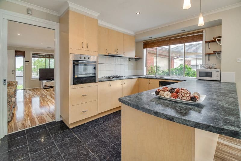 9 The Greenway, CRAIGIEBURN VIC 3064, Craigieburn - Thumbnail 4