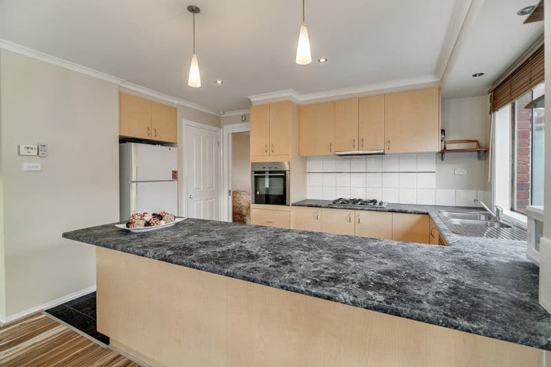 9 The Greenway, CRAIGIEBURN VIC 3064, Craigieburn - Thumbnail 5