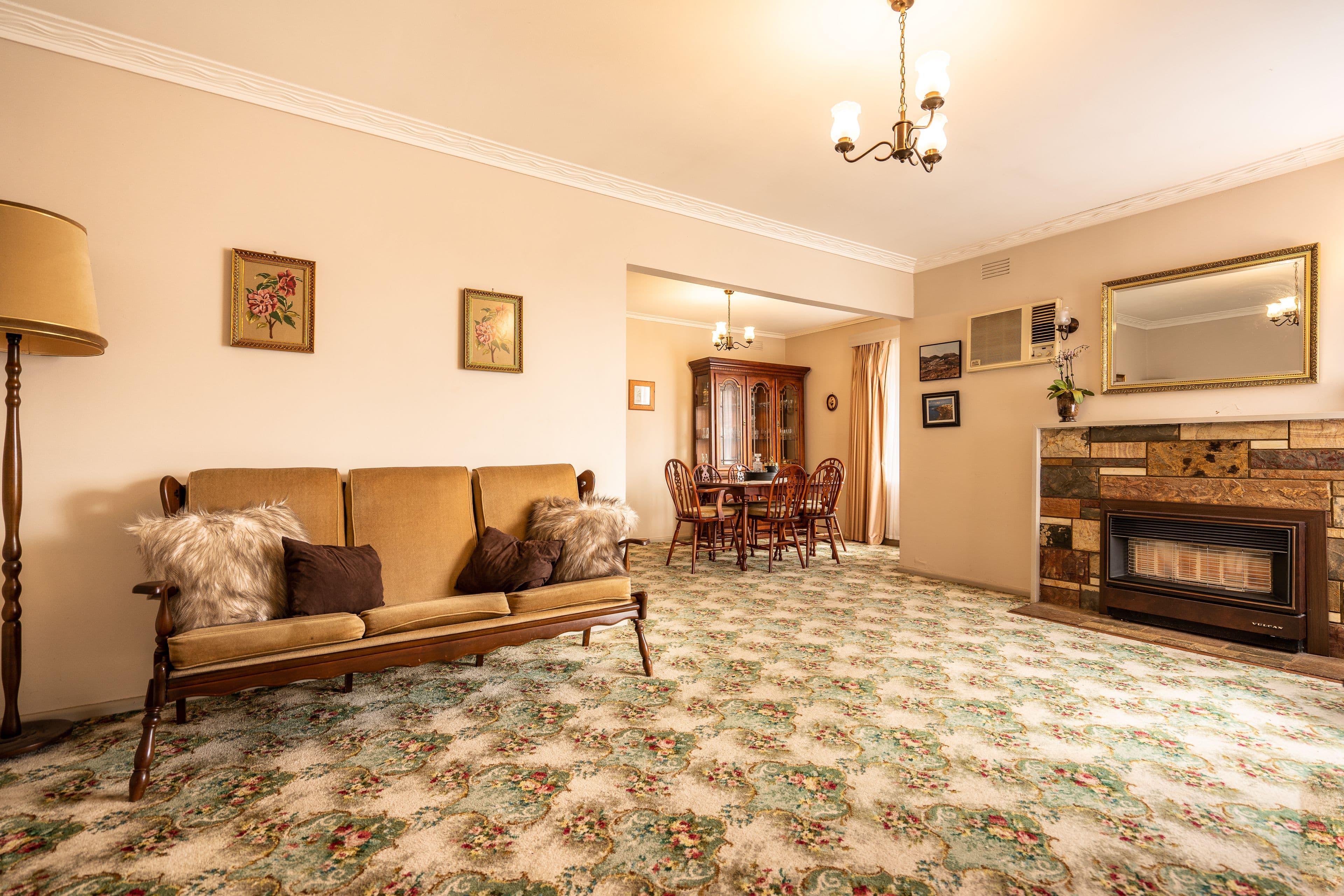 26 Witchwood Crescent, Burwood East VIC 3151, Burwood East - Thumbnail 3