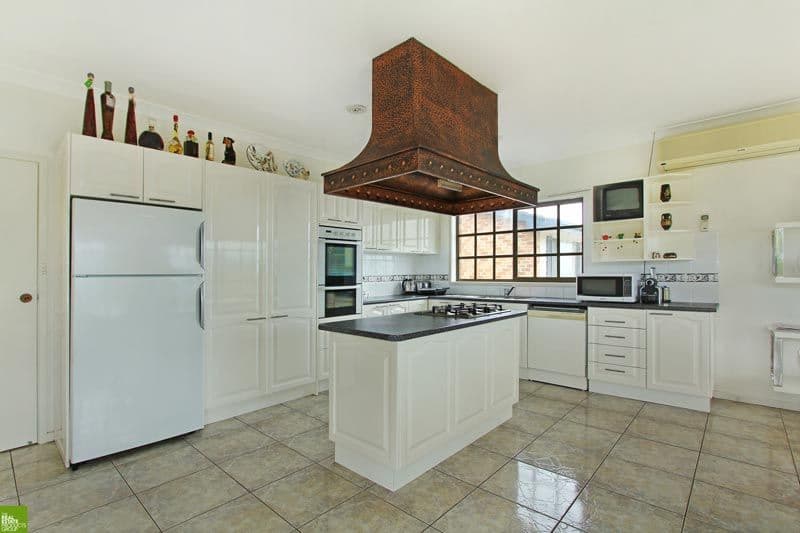 57 Springfield Avenue, FIGTREE NSW 2525, Figtree - Thumbnail 3
