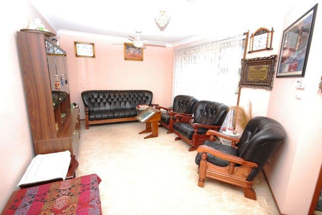 10 Grant Crescent, MERRYLANDS NSW 2160, Merrylands - Thumbnail 2