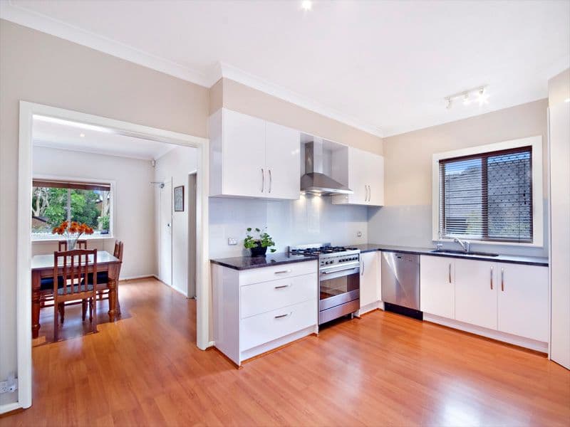9 Harnleigh Avenue, WOOLOOWARE NSW 2230, Woolooware - Thumbnail 6