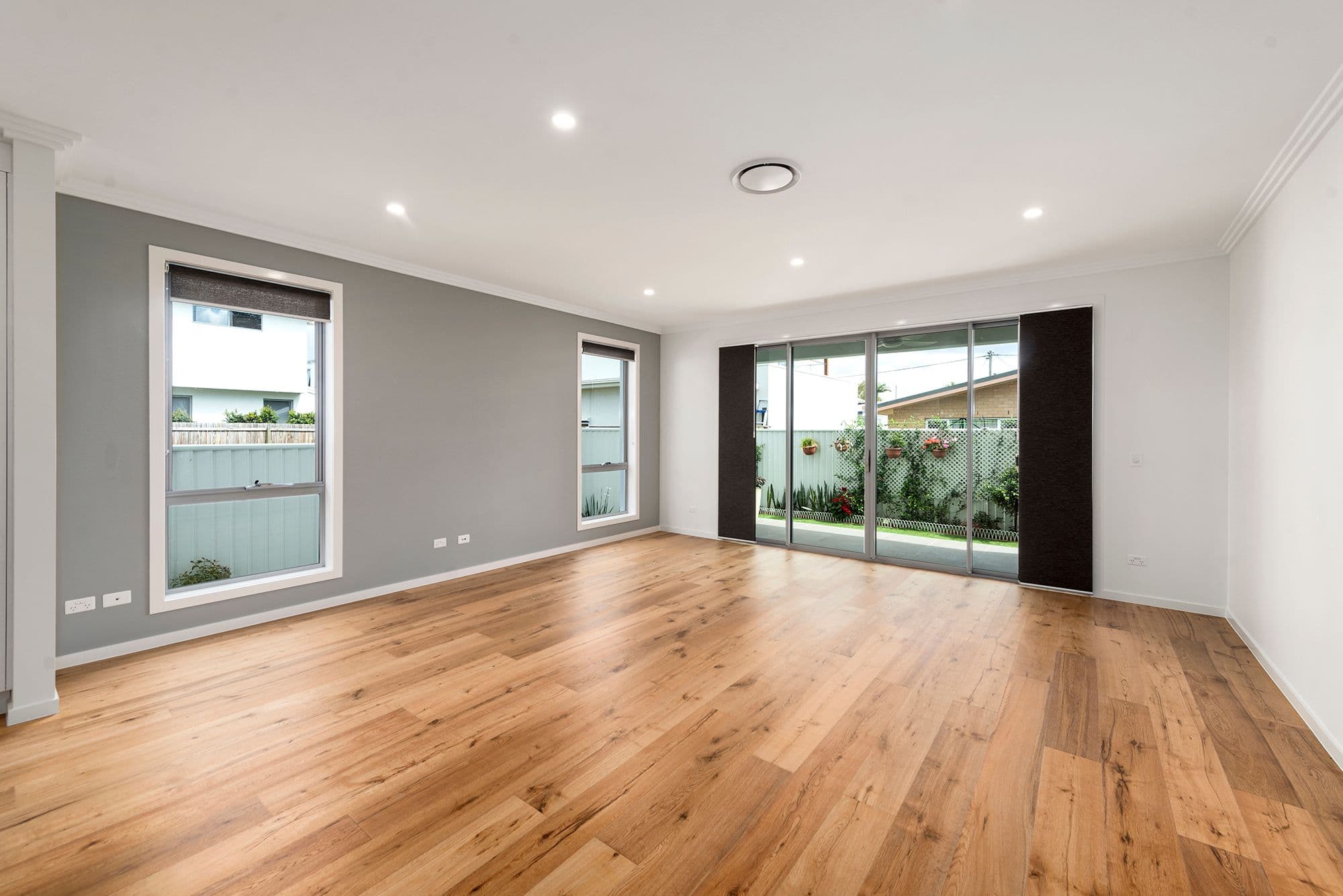 19 Oleander Avenue, Biggera Waters QLD 4216, Biggera Waters - Thumbnail 5