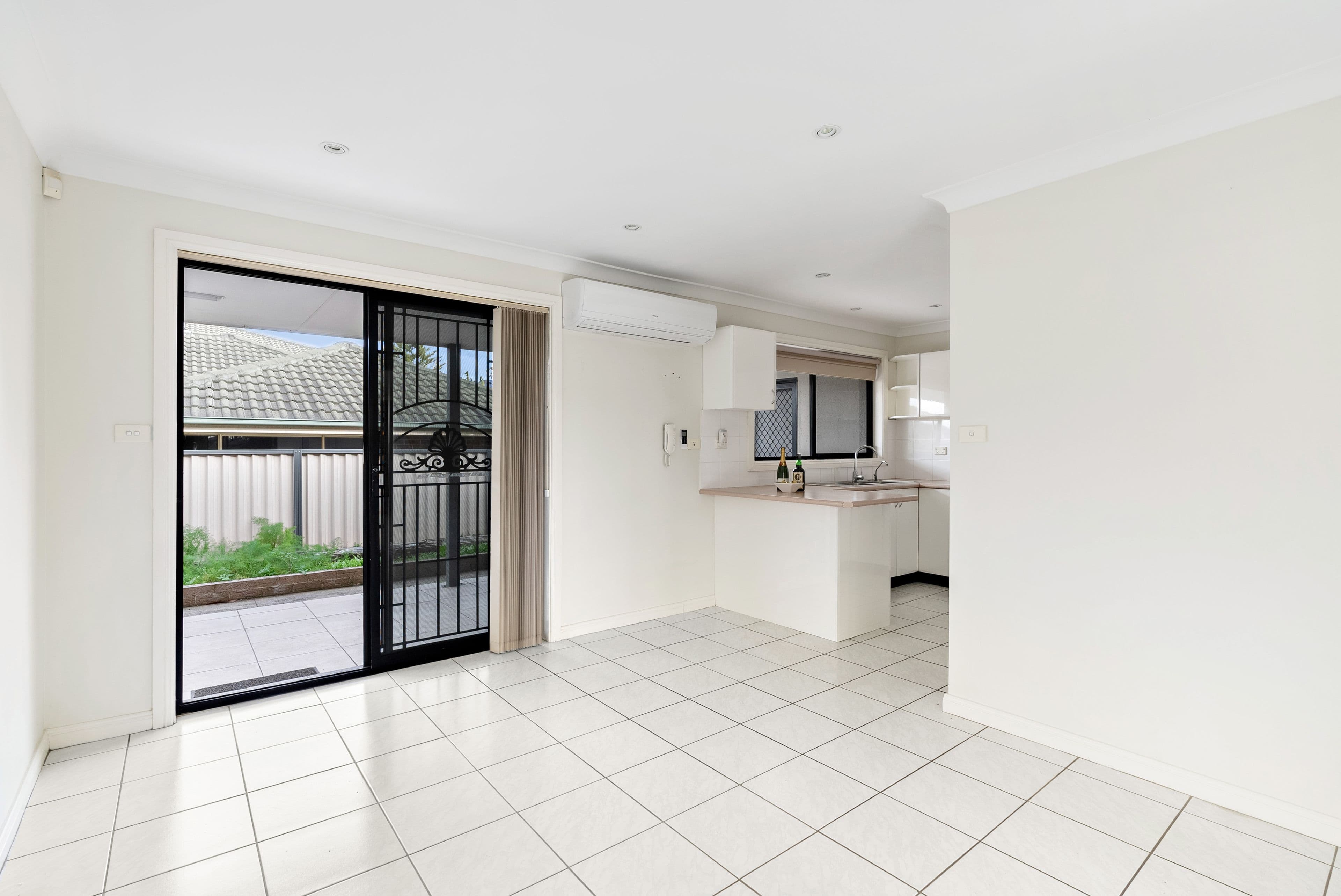 22a Mawbanna Close, West Hoxton NSW 2171, West Hoxton - Thumbnail 4