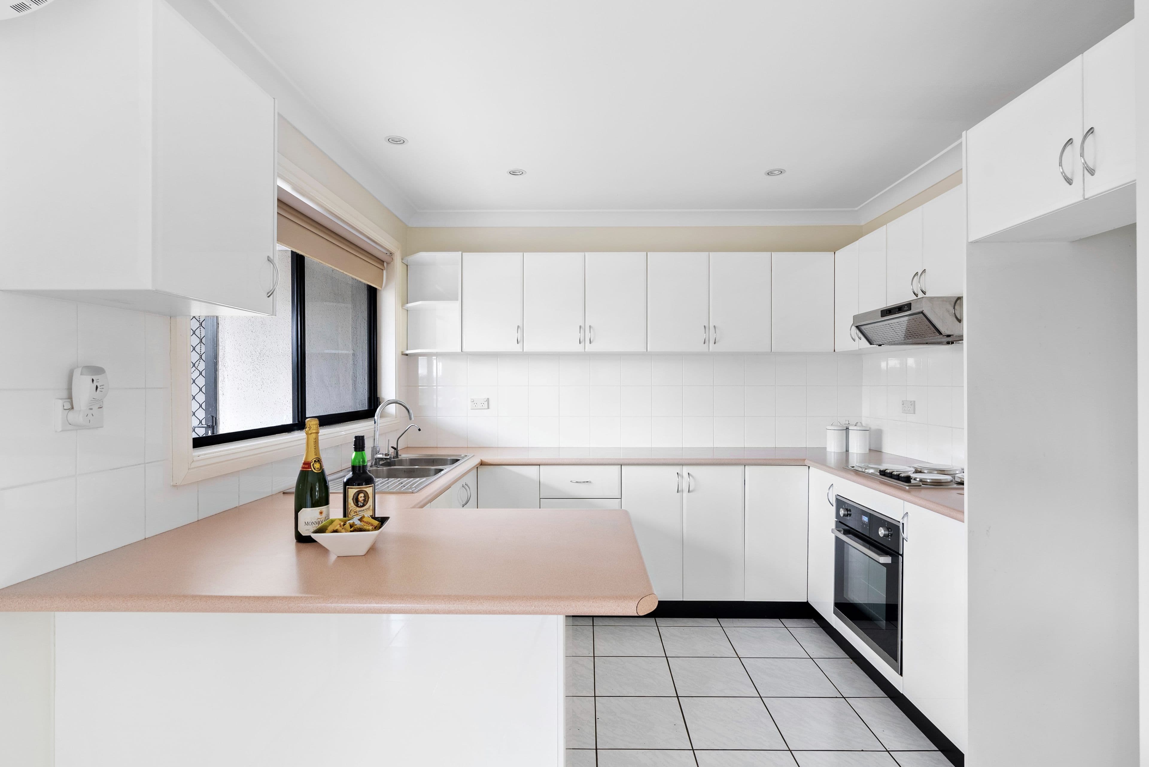 22a Mawbanna Close, West Hoxton NSW 2171, West Hoxton - Thumbnail 5