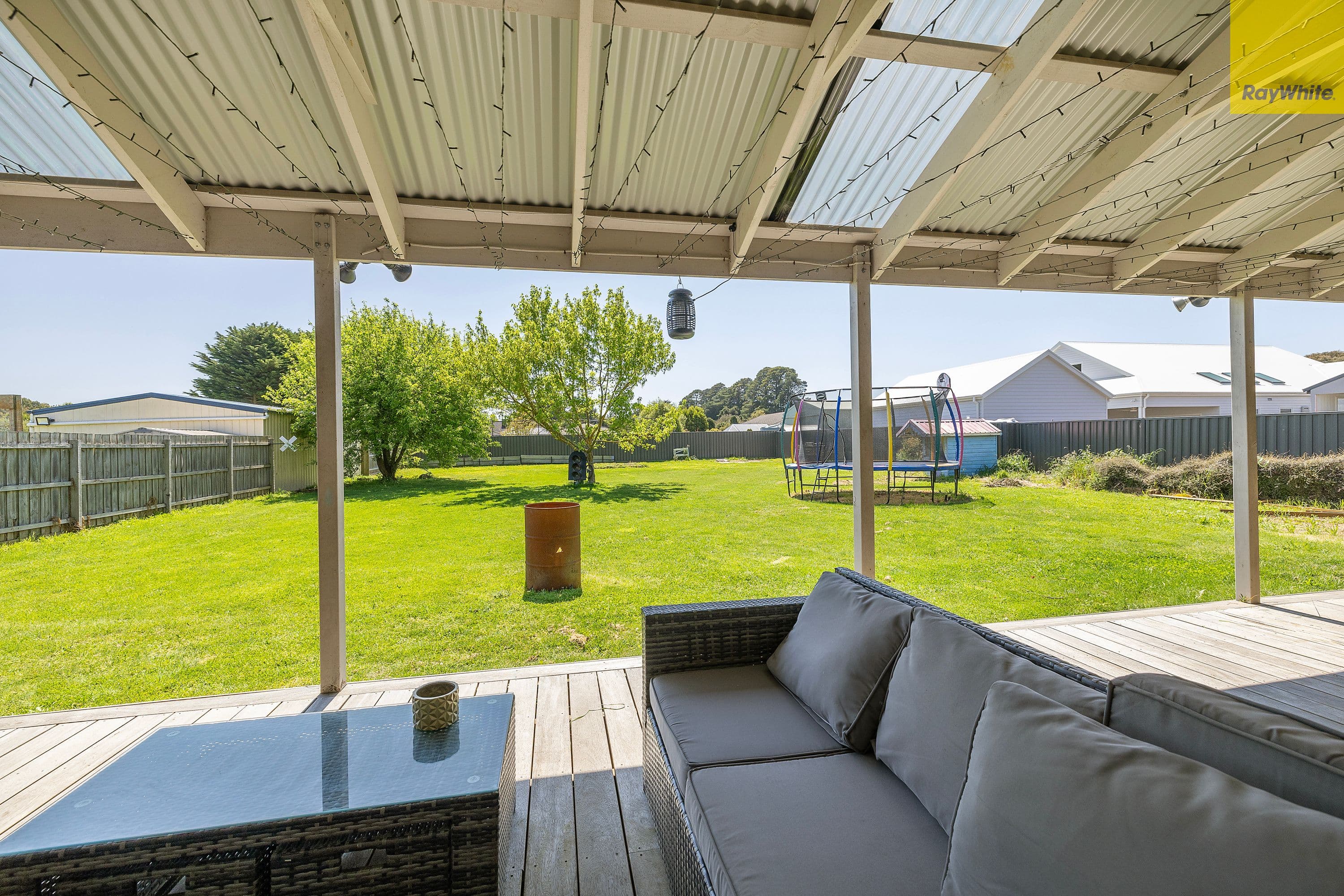 8 Berry Street, Ballan VIC 3342, Ballan - Thumbnail 3
