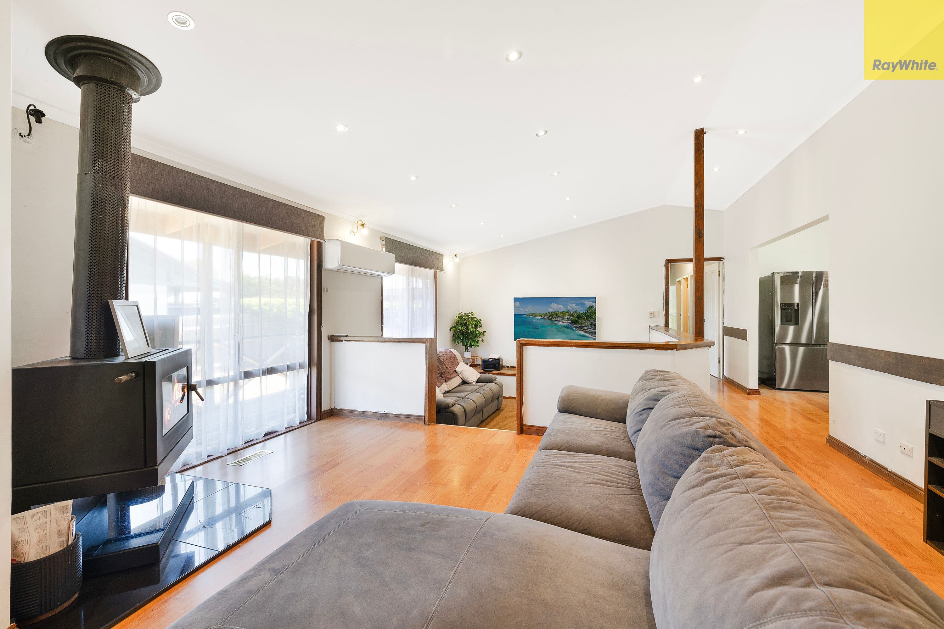 8 Berry Street, Ballan VIC 3342, Ballan - Thumbnail 6