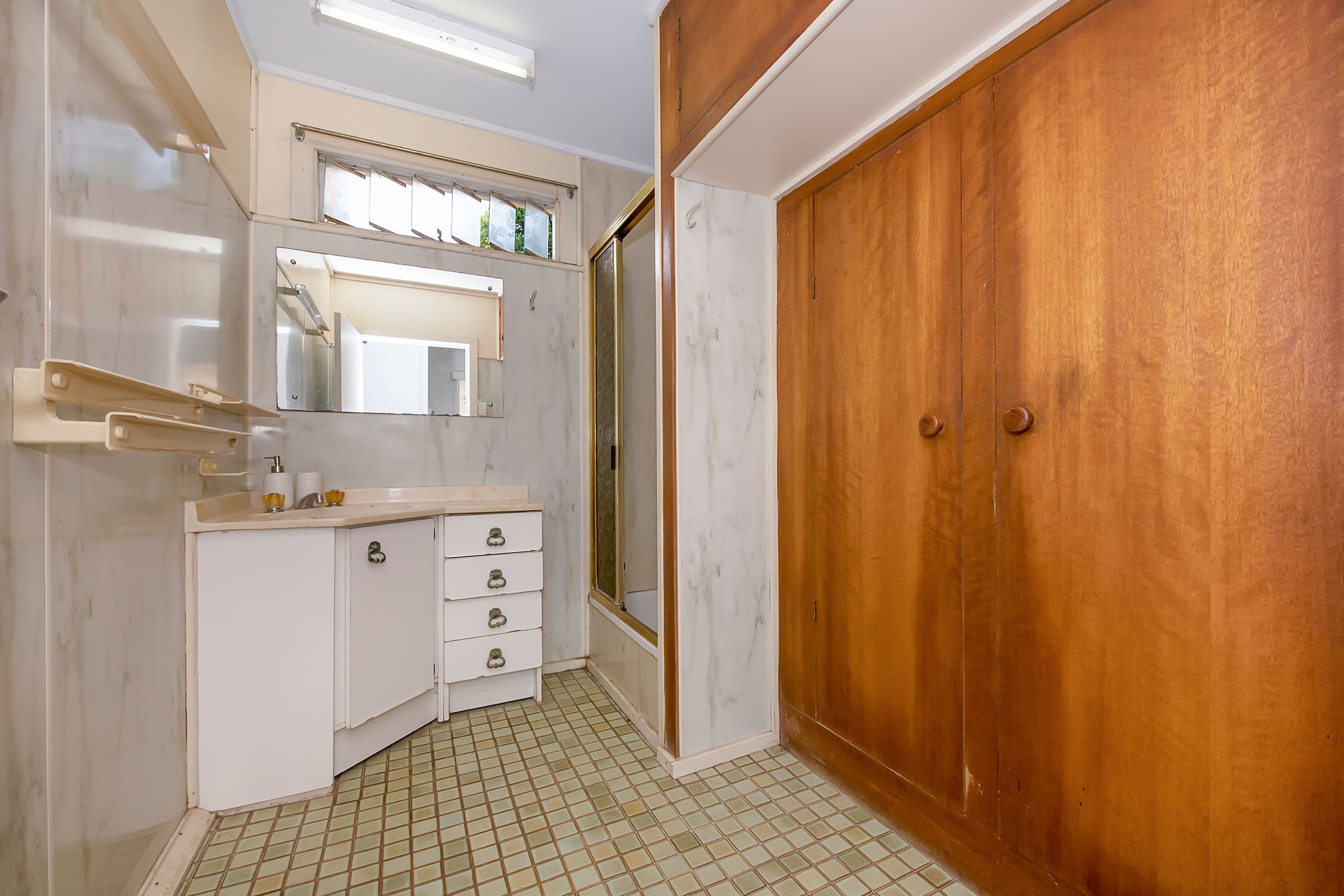 17 Mary Street, West End QLD 4810, West End - Thumbnail 6