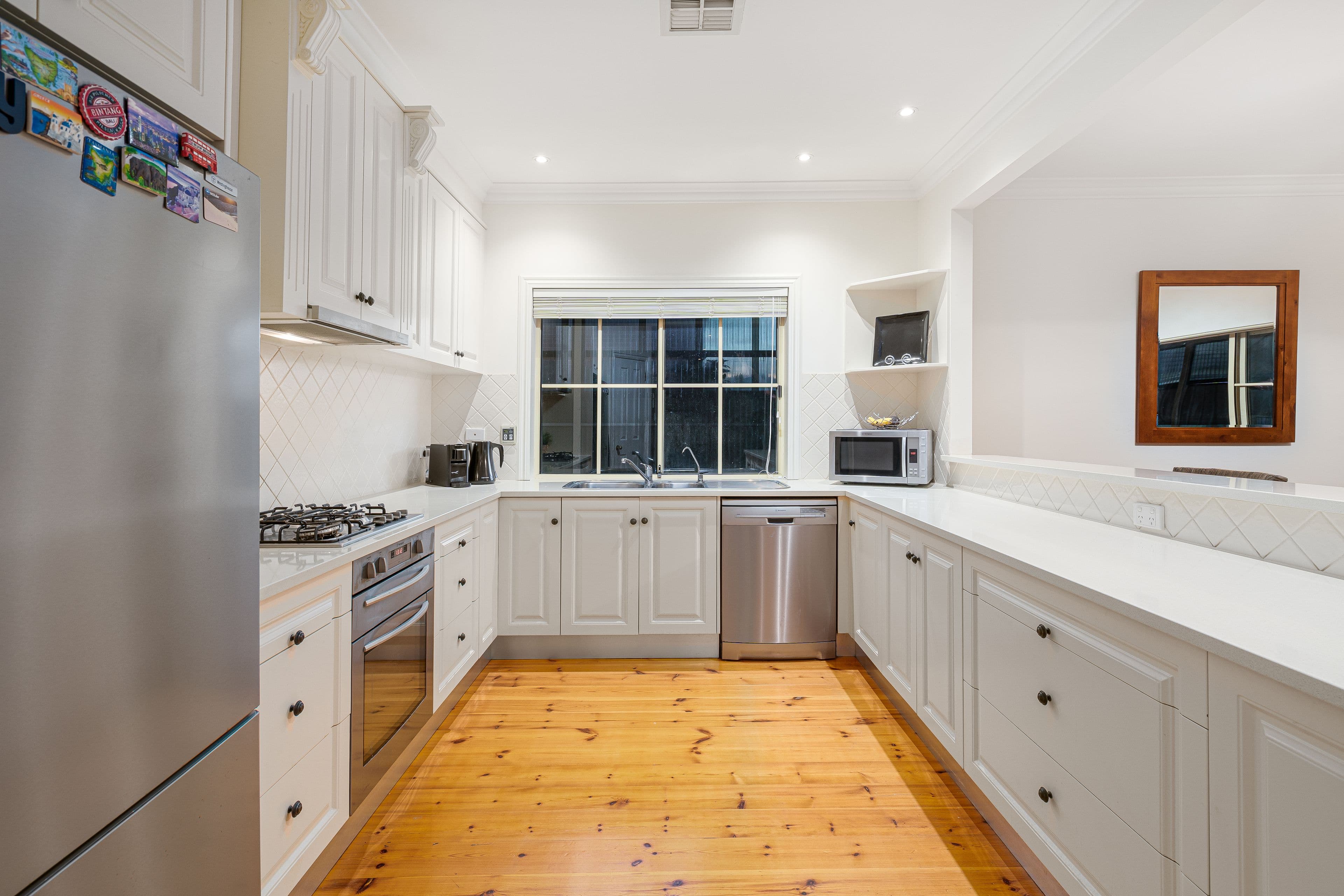 4 Osborne Street, Largs Bay SA 5016, Largs Bay - Thumbnail 5