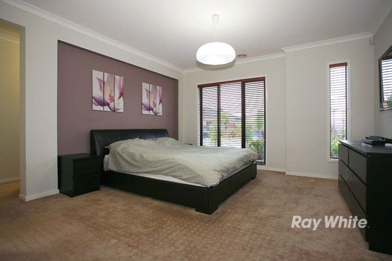 11 Viewline Way, LYNDHURST VIC 3975, Lyndhurst - Thumbnail 2
