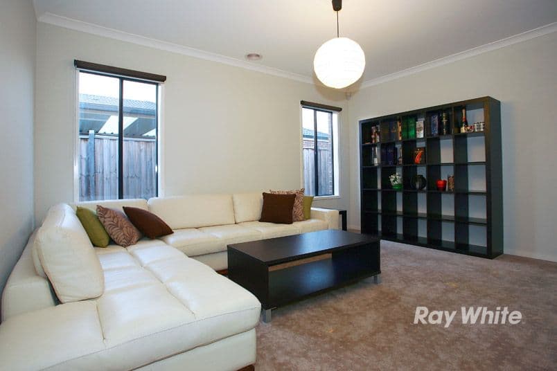 11 Viewline Way, LYNDHURST VIC 3975, Lyndhurst - Thumbnail 5
