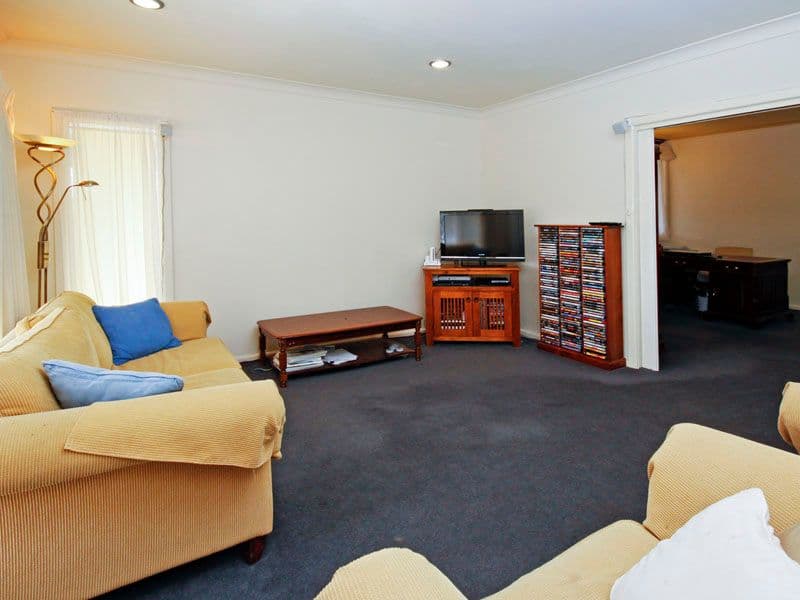 50 Regent Street, WHITTINGTON VIC 3219, Whittington - Thumbnail 2
